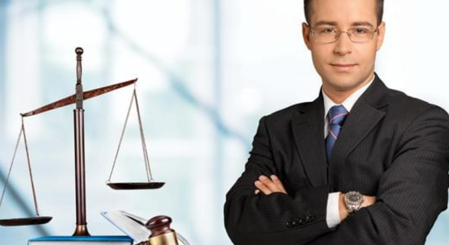 How a Car Accident Lawyer Handles Insurance Negotiations