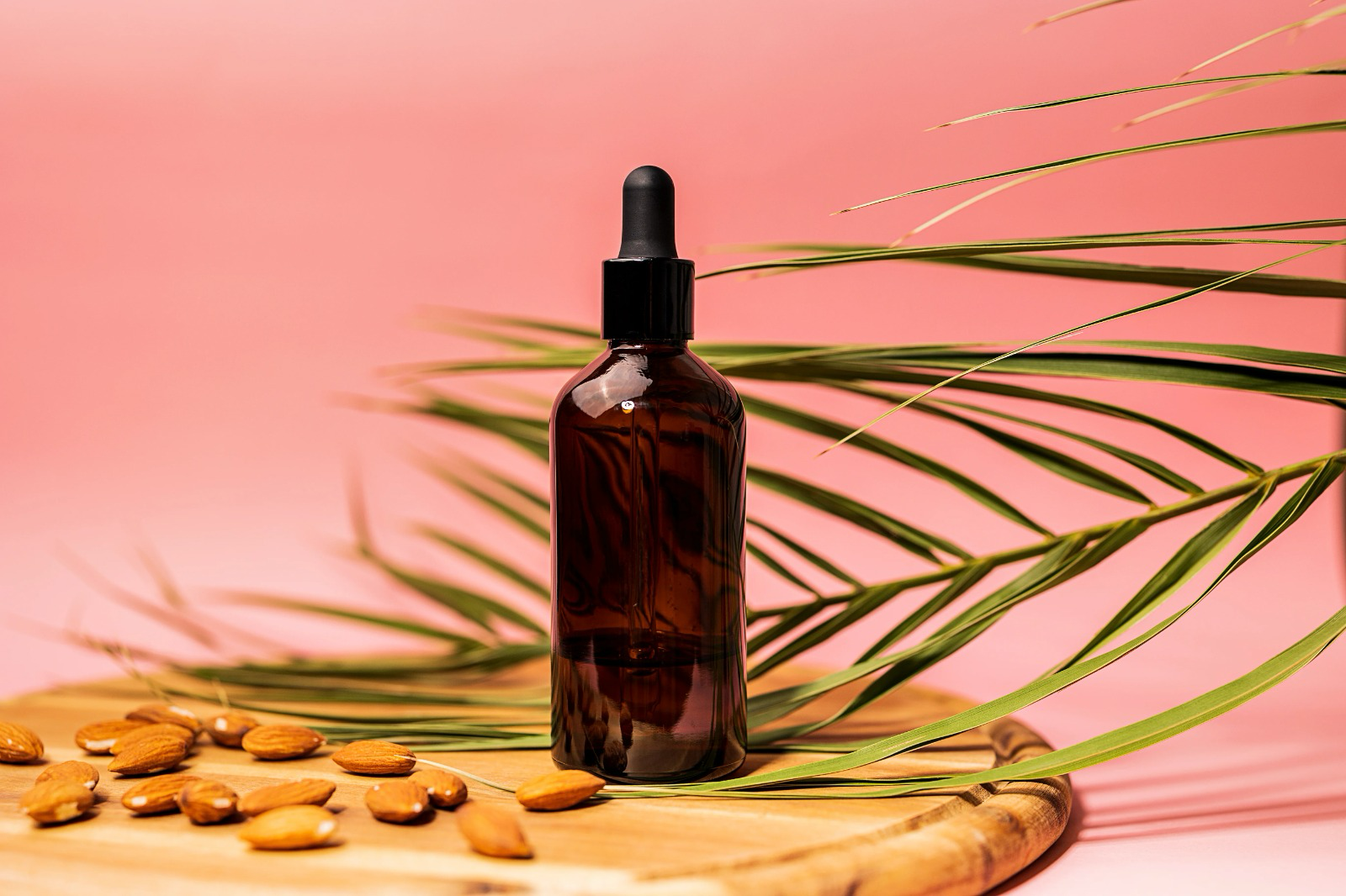 Hair Oil Manufacturers: Delivering Pure, Effective, and Innovative Hair Care Solutions