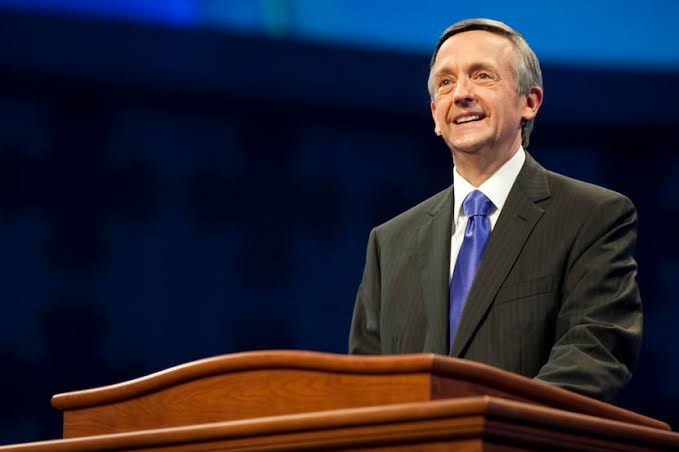 Robert Jeffress Net Worth: A Closer Look at the Pastor’s Financial Success