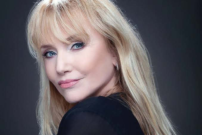 Rebecca De Mornay Net Worth: A Deep Dive Into the Hollywood Star’s Wealth