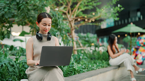 Building a Community for Creatives, Without the Noise of Social Media.