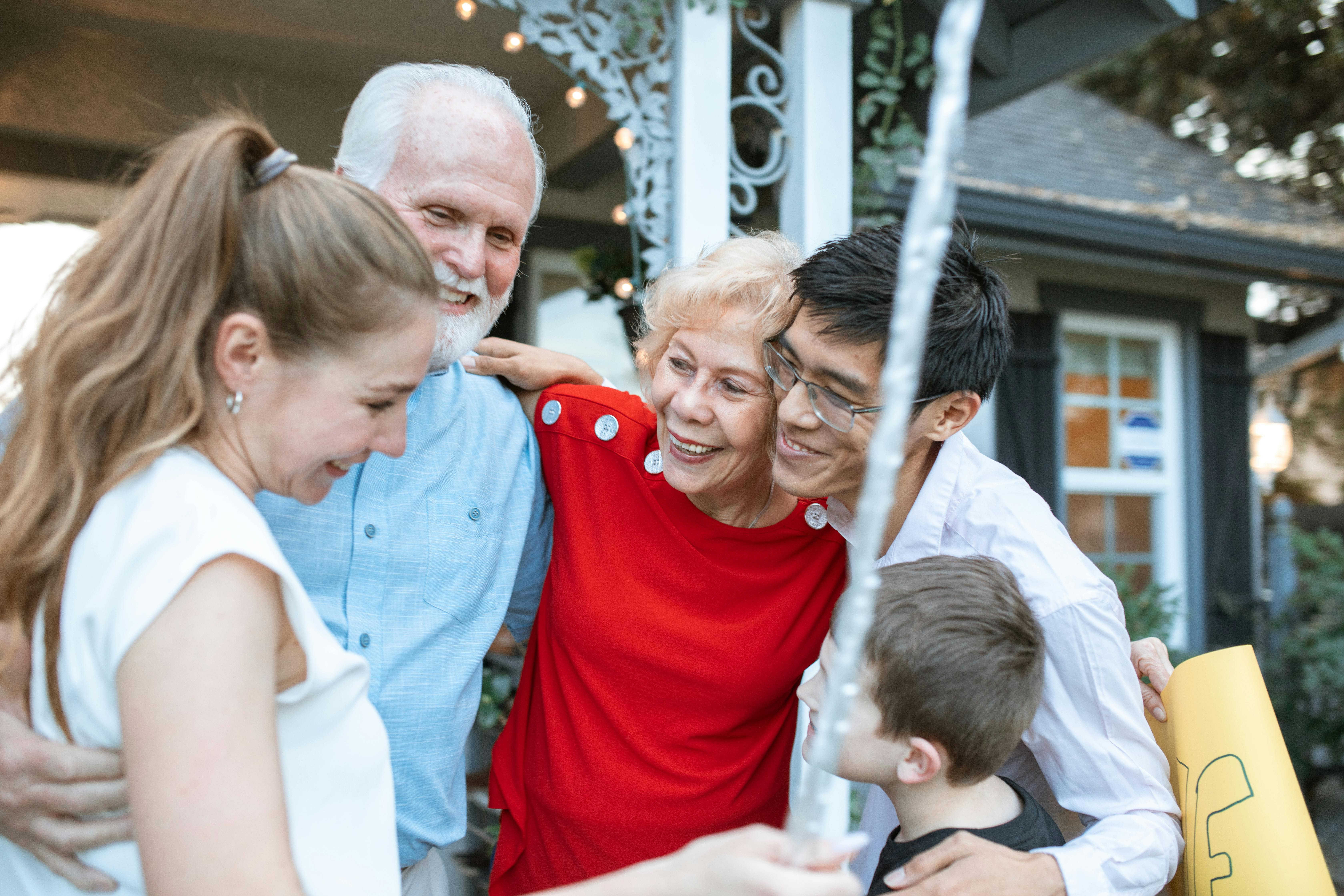 Tips for Families on Staying Connected to Grandparents Who Don’t Live Close